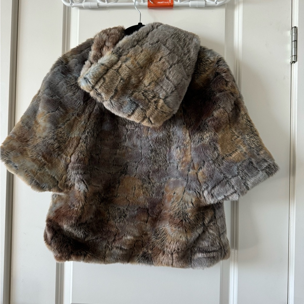 y2k -Faux Fur Jacket Shrug with hoodie - Gray/ Tan - Picture 2 of 2